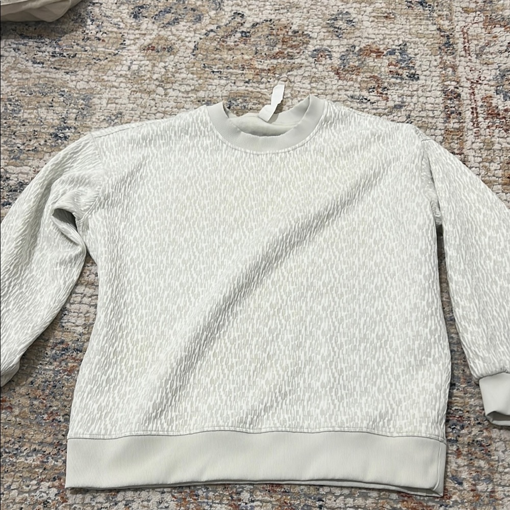 Lululemon Jacquard Oversized Crew size 4
